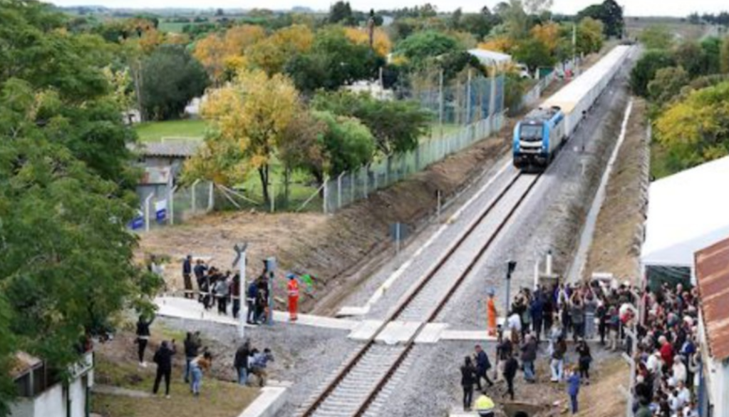Inauguración del Ferrocarril Central: Una Nueva Era para la Conexión Ferroviaria en el&nbsp;país