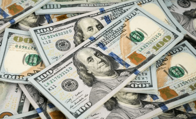 El Dólar Abre en $39,65 a la Venta 