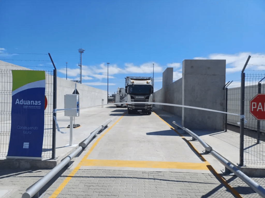 Inauguraron tres escáneres en el puerto de&nbsp;Montevideo